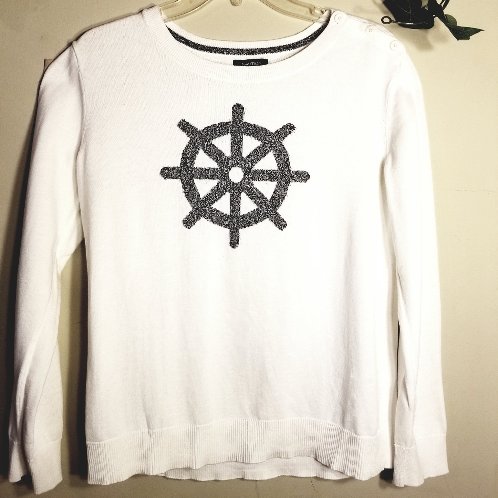 Nautica  white sweater size L